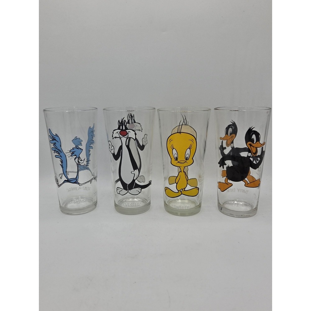 Set Of 4 Pepsi Collector Glasses 1973 Daffy Tweety Sylvester Roadrunner